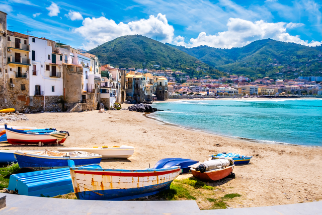 Cefalù in estate