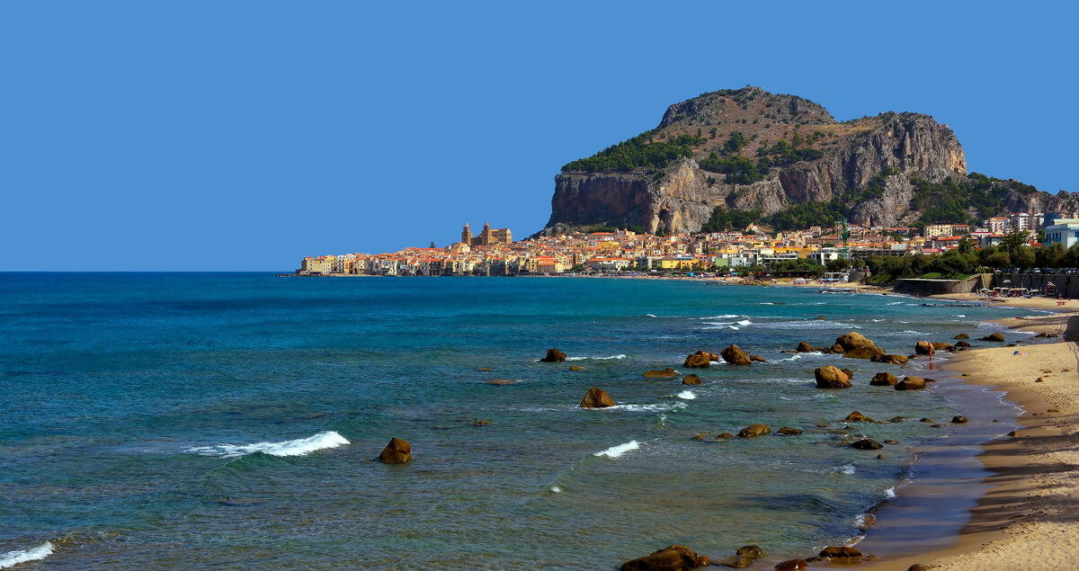 Fare il bagno a Cefalù a Settembre